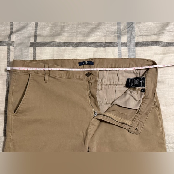 7 For All Mankind Tan Shorts 36 - Picture 3 of 4